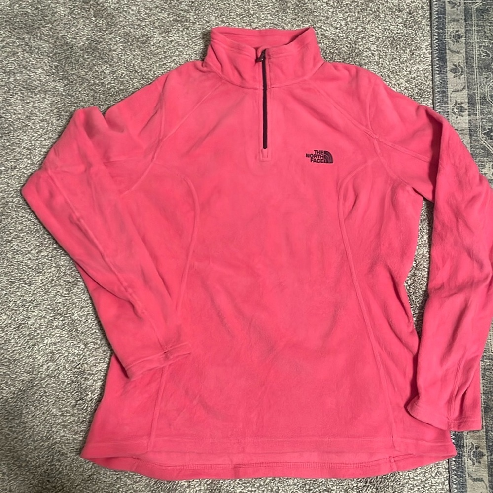 The North Face women’s half zip fleece pull over size medium